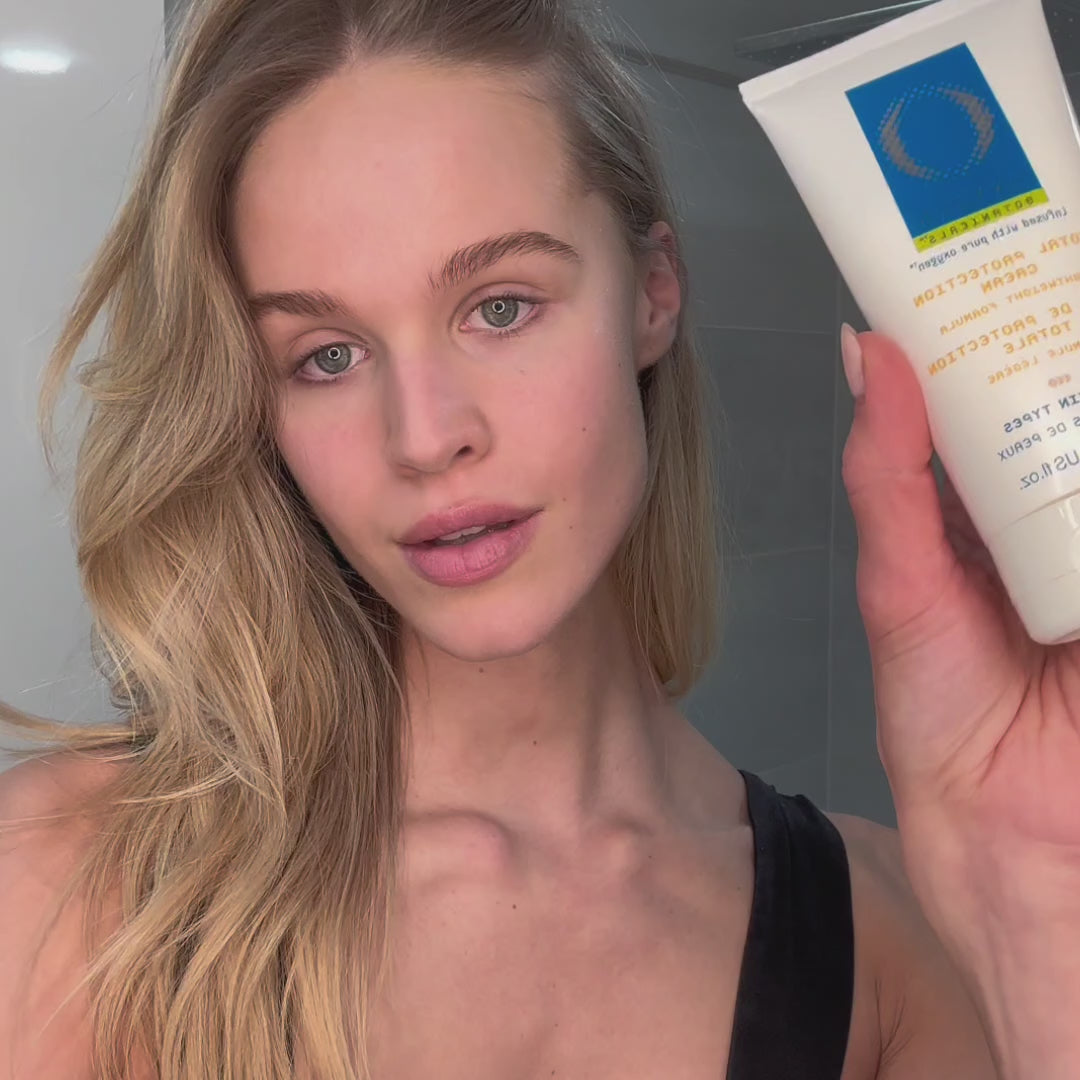 Total Protection Cream with Camellia Sinensis Leaf Extract